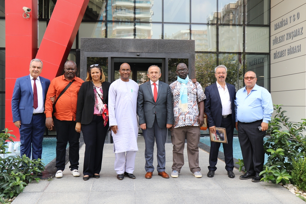 Odamız Kamerun Heyetini Ağırladı